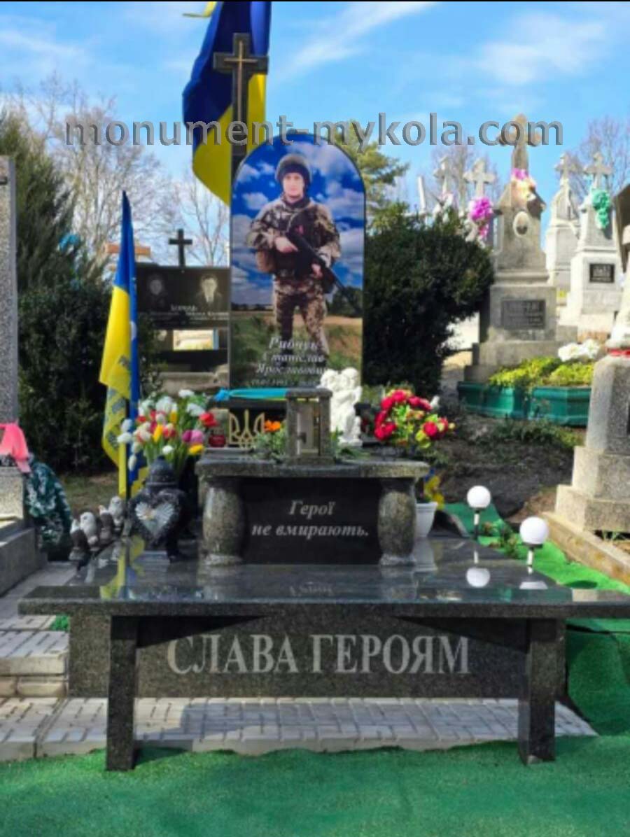 Військовий16