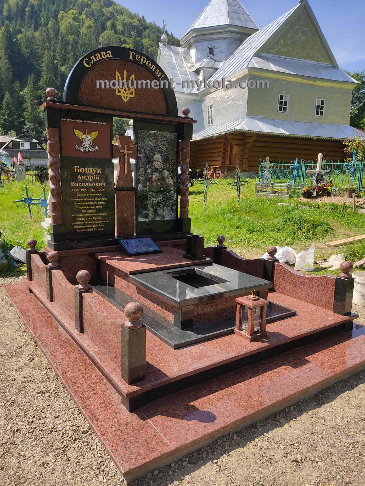 Військовий27